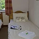 Arncliffe Arms 3* Уитби